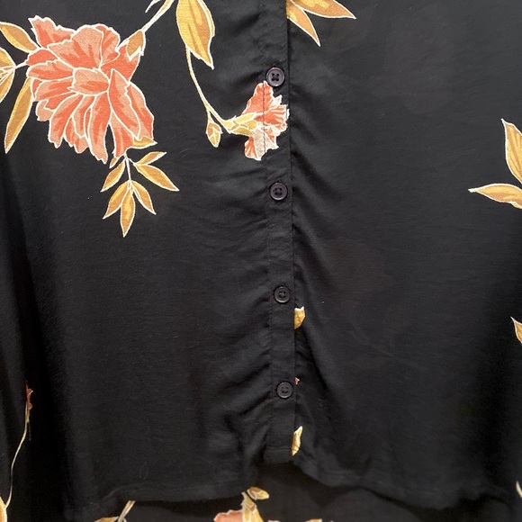 Amuse Society Top - Picture 4 of 5